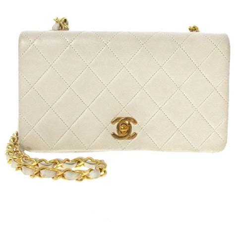 chanel wallet on chain cream